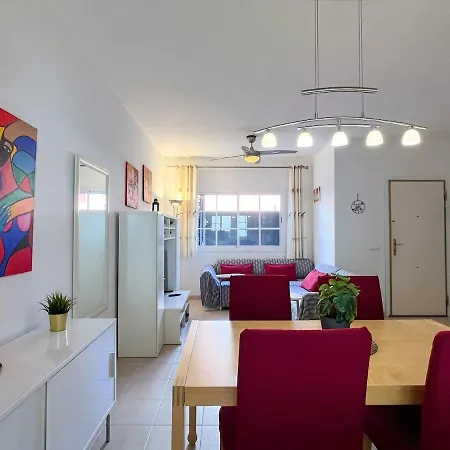 Stunning In Meloneras, Ferienhaus *